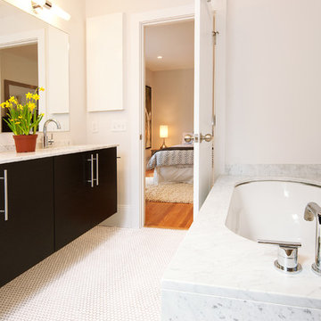 Cambridge Terrace Condos - Bathroom