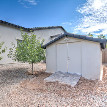 The Pecans in Queen Creek Pool and Yard