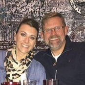 Julie Buesing's photo