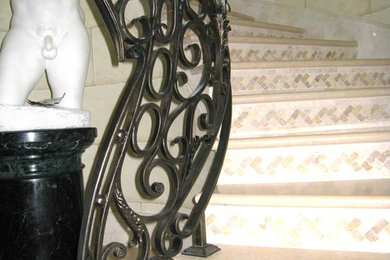 Photo of a traditional staircase in Miami.