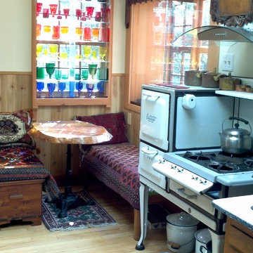 Folk Victorian