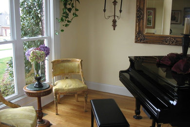 Inspiration for a timeless sunroom remodel in Nashville