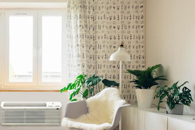Living room - scandinavian living room idea in Chicago