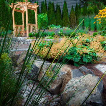 Hillside Sophisticated in Forest Heights, Oregon