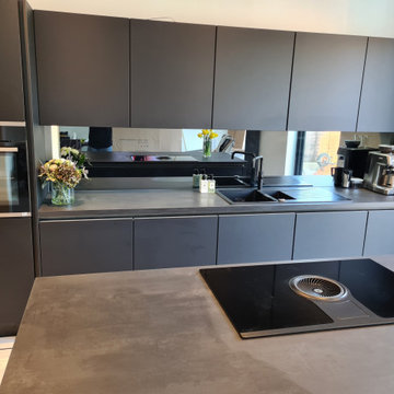 EasyTouch Graphite with Black Concrete Worktops