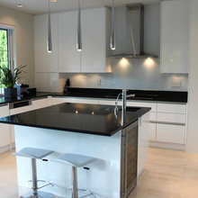 modern white kitchen