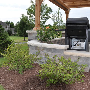 Yorkville - Pergola with Seat Wall & Driveway Borders