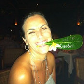 Claudia Blooms foto