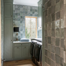 Edgewater Laundry Room