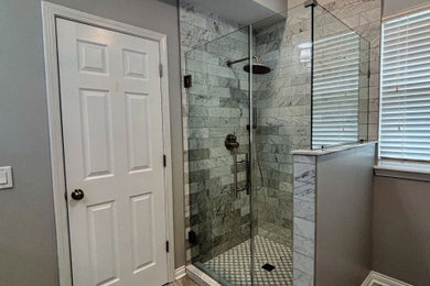 Inspiration for a timeless bathroom remodel in Indianapolis