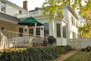 Inspiration for a timeless deck remodel in Other