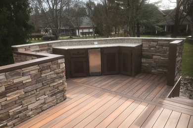Teays Valley Composite Deck with Kitchenette