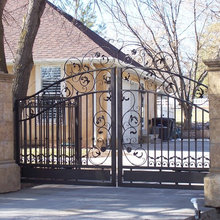 Gate