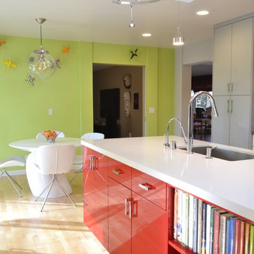 Colorful Modern Kitchen