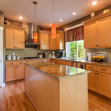 Bathroom Remodel & Kitchen Refresh