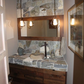 Knife River lake home