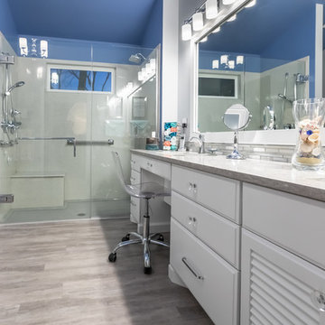 Master Bedroom - ADA Accessible