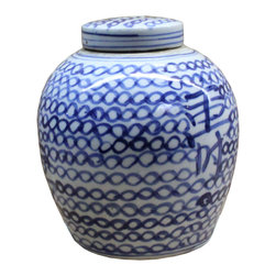 Chinese Oriental Small Blue White Porcelain Ginger Jar - Decorative Jars And Urns