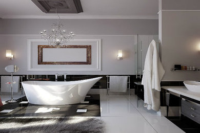 На фото: большая ванная комната в стиле неоклассика (современная классика) с