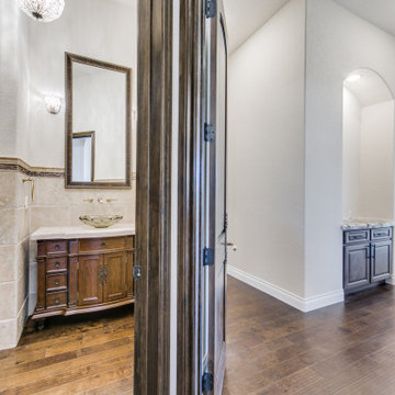 Spanish/Mediterranean: 5,326 ft²/3 bd/3.5 bth/1.5ST