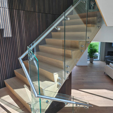 Project #129 | Modern White Oak Staircase with Slanted Risers