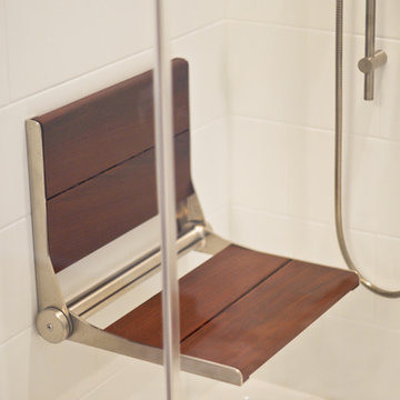 Modern Mobility Bathroom