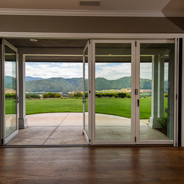 Folding & Sliding Door Systems Maximize Views & Enhance Indoor-Outdoor Living