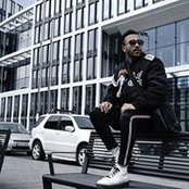 Sam Papillon's photo