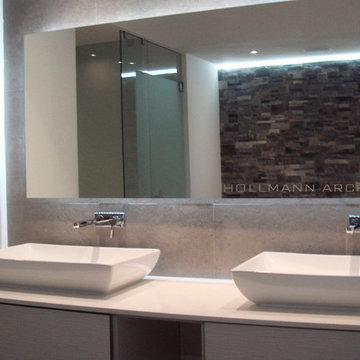 Saiz Master Bathroom