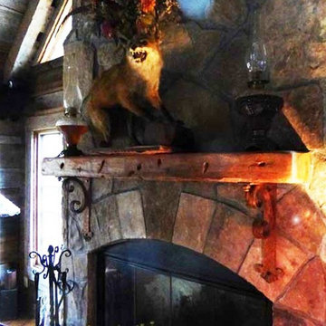 Beautiful Mantel Ideas with Iron Brackets & More