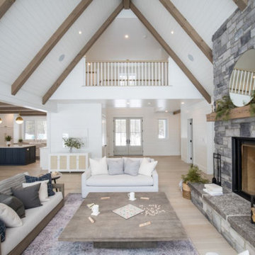 Dream Custom Cottage on Stoney Lake