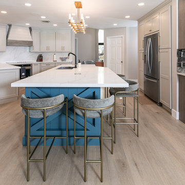 TRANSITIONAL LUXURY KITCHEN