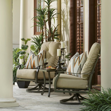 Outdoor Patio Glider/Swivel Seating