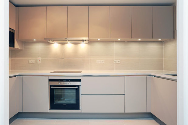 Modern Kitchen by LWK Kitchens London