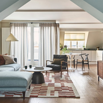 HAMPSTEAD APARTMENT