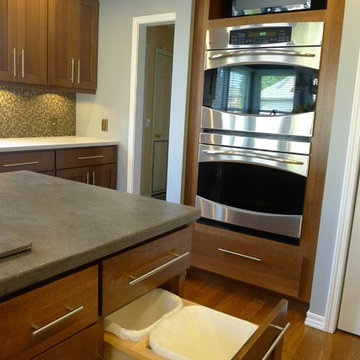 Quarter sawn white oak kitchen.