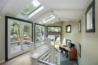 Elegant home office photo in San Francisco
