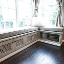 Middle Room