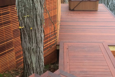 Inspiration for a craftsman deck remodel in New York