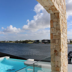 Burnie Irregular Walling Beach House Gold Coast - Wall Cladding & Stone Veneer