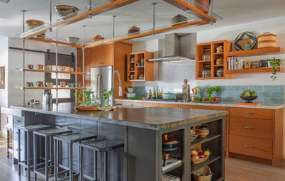 Kitchen of the Week: An Open Plan With Earthy-Eclectic Style