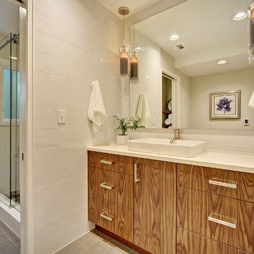 W Mercer Way Residence