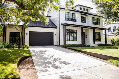 Contemporary exterior home idea in Austin