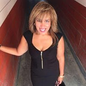 Elizabeth Lopez's photo