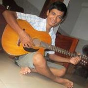 Tola Yim's photo