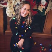 Damara Theis's photo