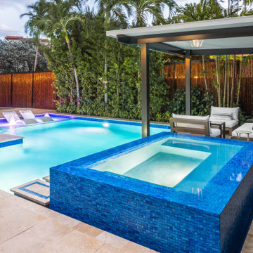 Beautiful Custom Pool and Spa in Pomapno Beach