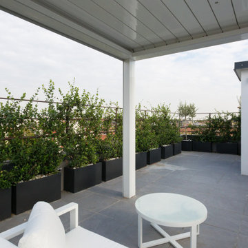 UN PIED-A' TERRE CON VISTA SU MILANO | 80+80 terrazzo