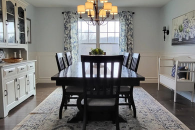 Dining room photo in Baltimore
