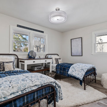 Pearl Staging